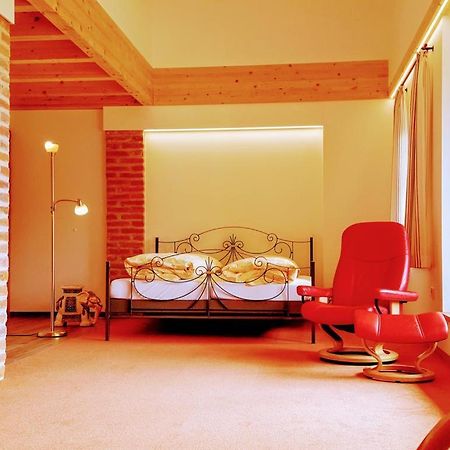 Sunhill Appartments, Klimatisiert Winhoring Экстерьер фото